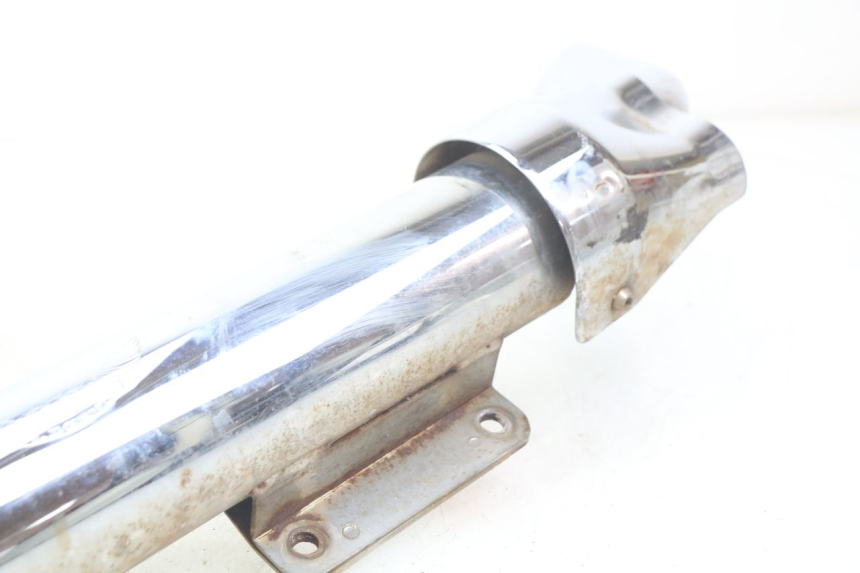 photo de POT ECHAPPEMENT HONDA VT C SHADOW 125 (1999 - 2007) - Vue rapprochée