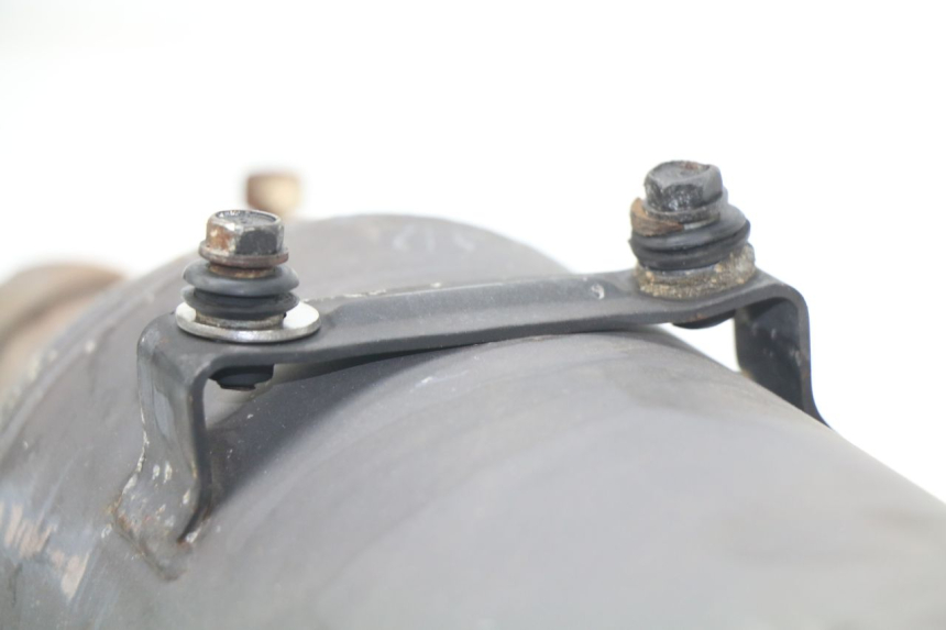 photo de POT ECHAPPEMENT KYMCO X-CITING XCITING 400 (2014 - 2018) - Points de fixation