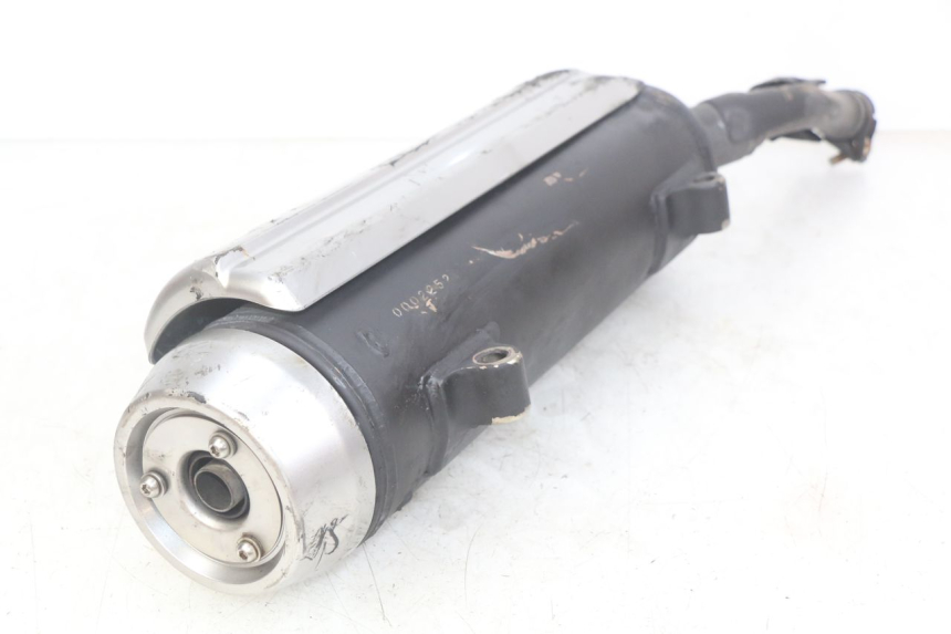 photo de POT ECHAPPEMENT YAMAHA X-MAX XMAX 125 (2010 - 2013) - Détails caractéristiques