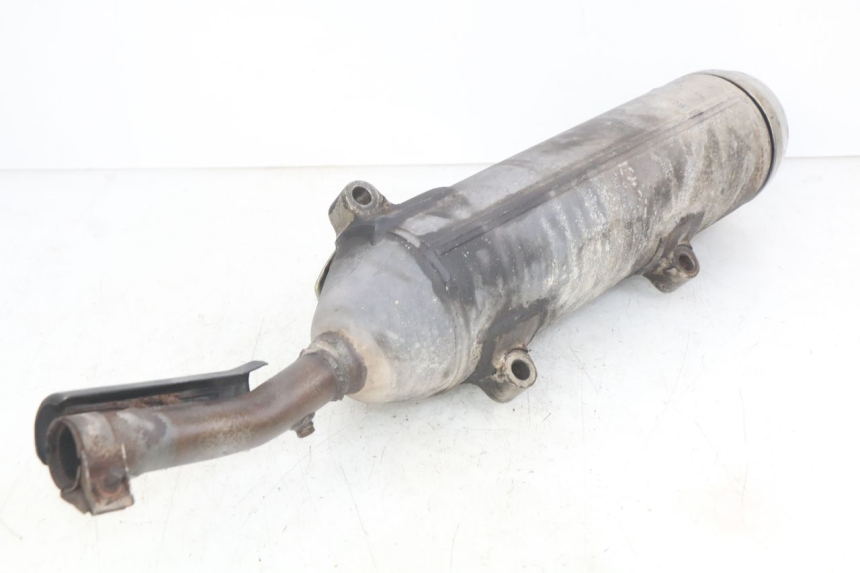 photo de POT ECHAPPEMENT YAMAHA X-MAX XMAX 250 (2006 - 2009) - Gros plan technique