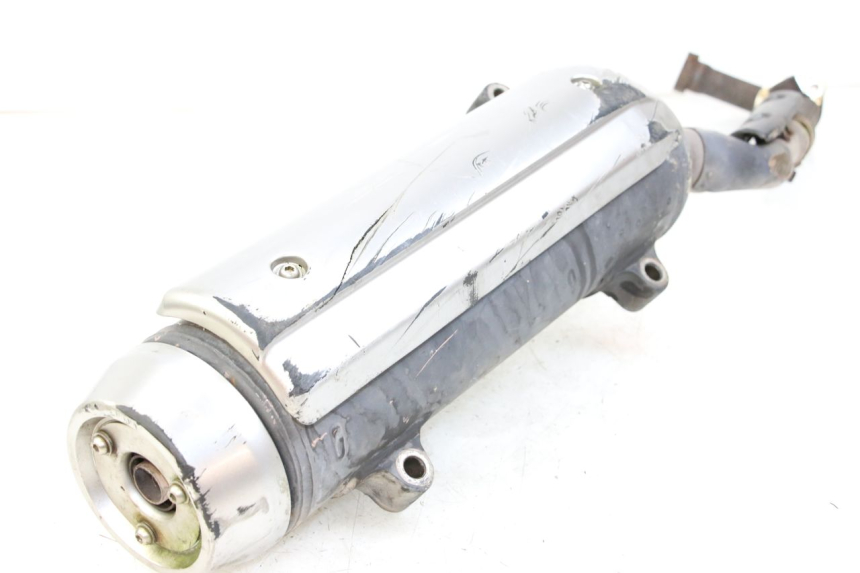 photo de POT ECHAPPEMENT YAMAHA XMAX X-MAX 125 (2006 - 2009) - Points de fixation