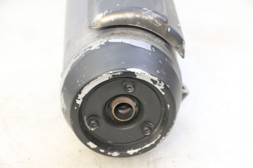 photo de POT ECHAPPEMENT YAMAHA X-MAX XMAX 125 (2010 - 2013) - Vue rapprochée
