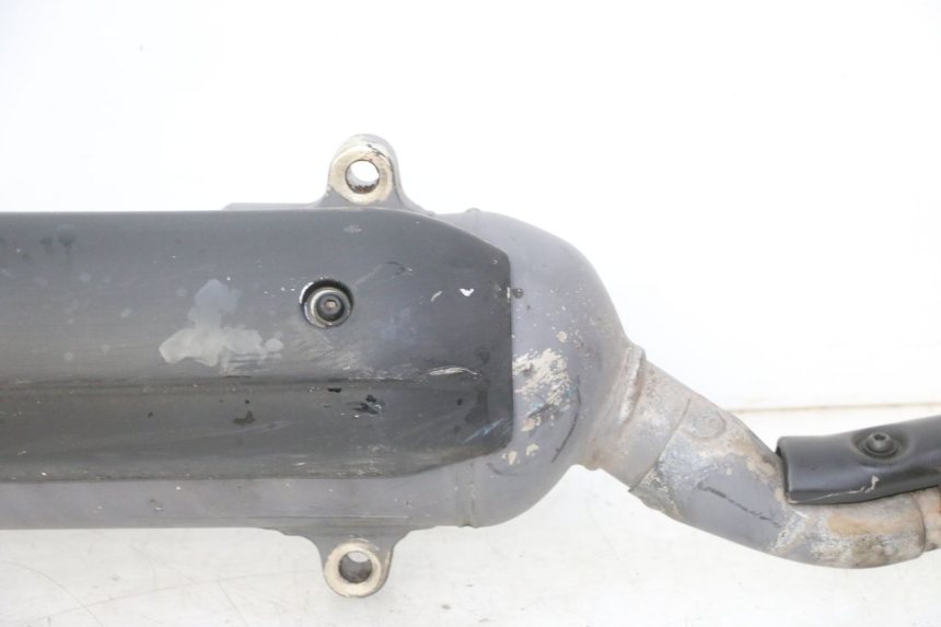 photo de POT ECHAPPEMENT YAMAHA X-MAX XMAX 125 (2010 - 2013) - Angle alternatif