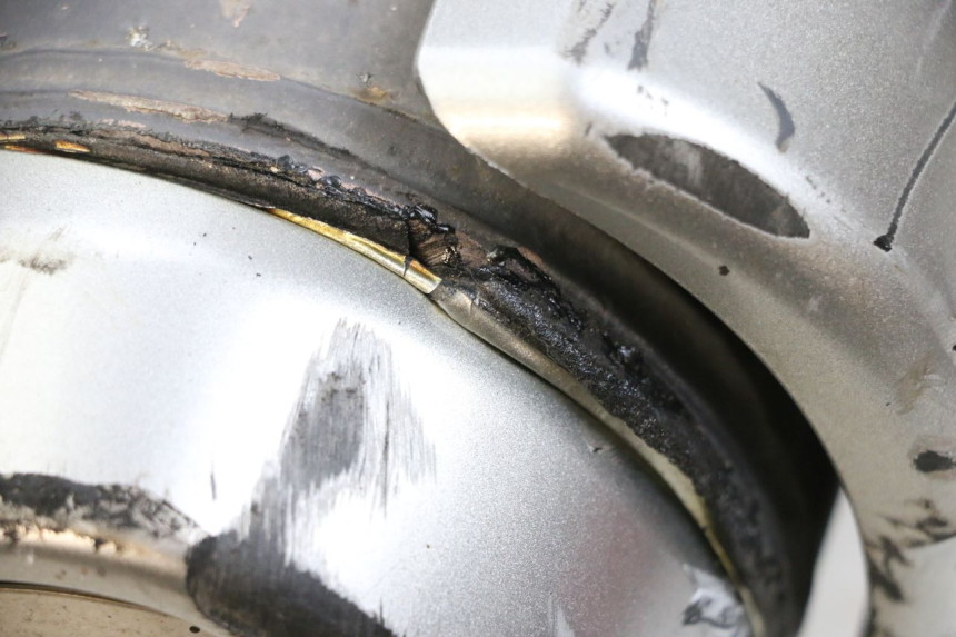 photo de POT ECHAPPEMENT YAMAHA X-MAX XMAX 125 (2010 - 2013) - Pièce contrôlée