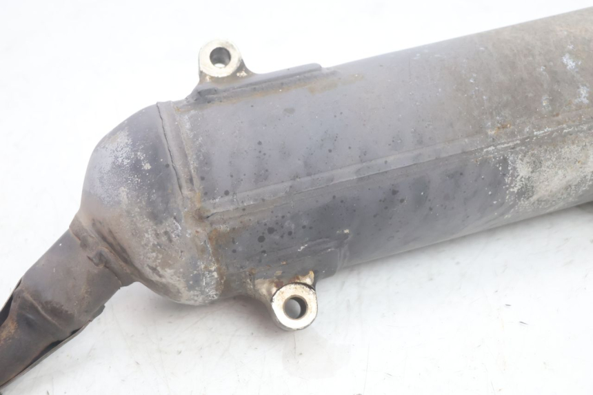 photo de POT ECHAPPEMENT YAMAHA XMAX X-MAX 125 (2006 - 2009) - Vue rapprochée