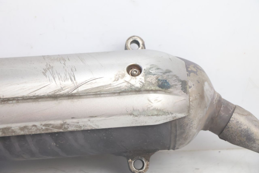 photo de POT ECHAPPEMENT YAMAHA XMAX X-MAX 125 (2006 - 2009) - Autre angle de vue