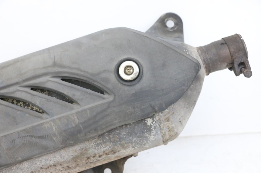 photo de POT ECHAPPEMENT PIAGGIO X10 125 (2012 - 2017) - Vue rapprochée