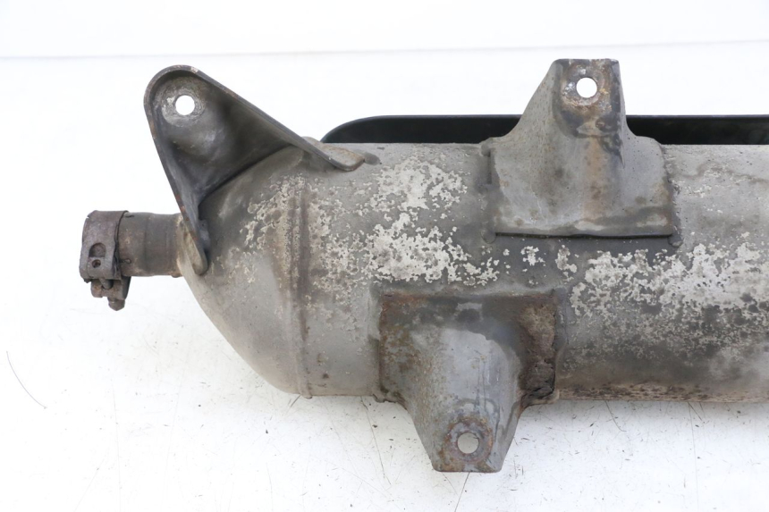 photo de POT ECHAPPEMENT PIAGGIO X10 125 (2012 - 2017) - Points de fixation