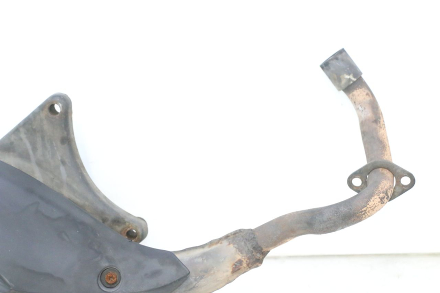 photo de POT ECHAPPEMENT PIAGGIO X8 STREET 125 (2006 - 2007) - Autre angle de vue