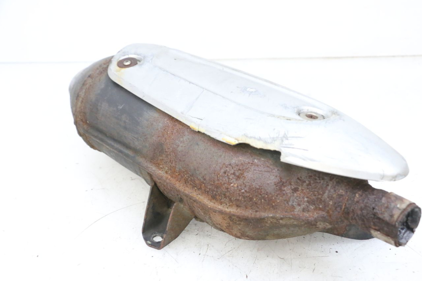 photo de POT ECHAPPEMENT PIAGGIO X8 125 (2004 - 2007) - Vue d’ensemble