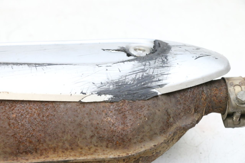 photo de POT ECHAPPEMENT PIAGGIO X8 125 (2004 - 2007) - Autre angle de vue