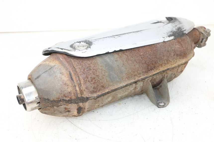 photo de POT ECHAPPEMENT PIAGGIO X8 125 (2004 - 2007) - Vue d’ensemble