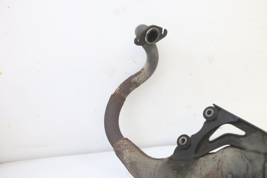 photo de POT ECHAPPEMENT HONDA X8R 50 (1998 - 2003) - Points de fixation