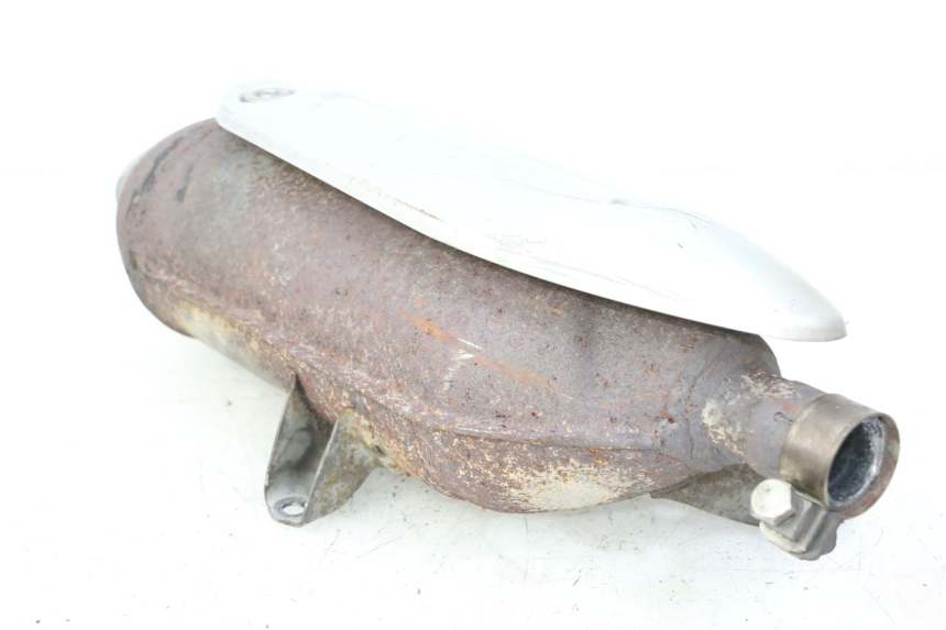 photo de POT ECHAPPEMENT PIAGGIO X9 EVOLUTION 125 (2003 - 2007) - Gros plan technique