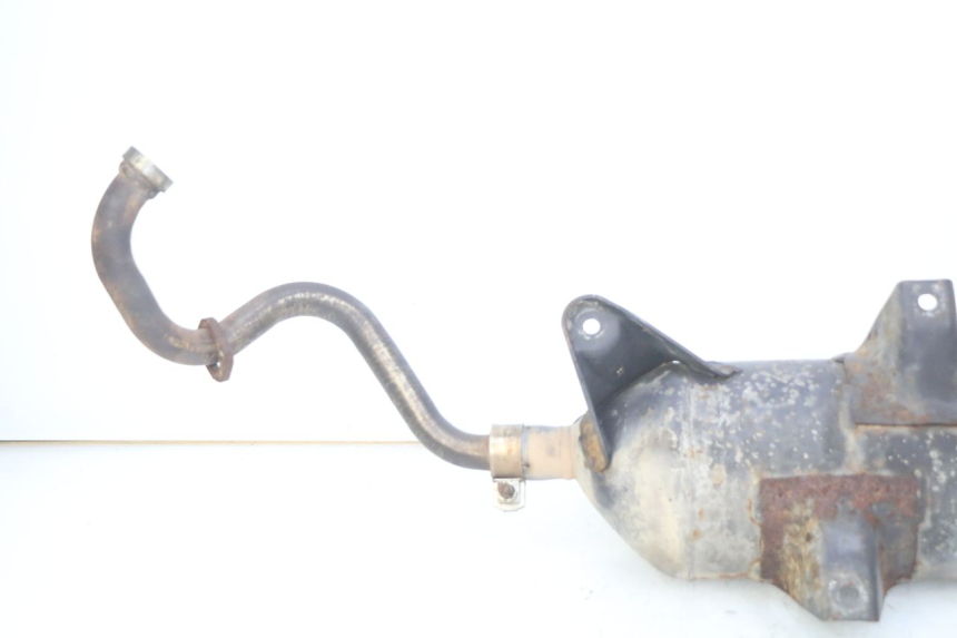 photo de POT ECHAPPEMENT PIAGGIO XEVO - X EVO 125 (2007 - 2017) - Gros plan technique