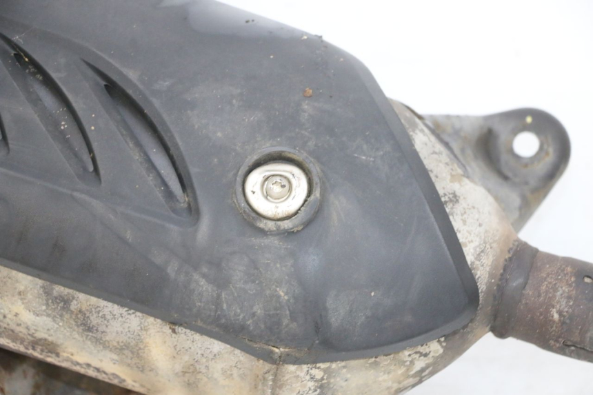 photo de POT ECHAPPEMENT PIAGGIO XEVO - X EVO 125 (2007 - 2017) - Vue rapprochée