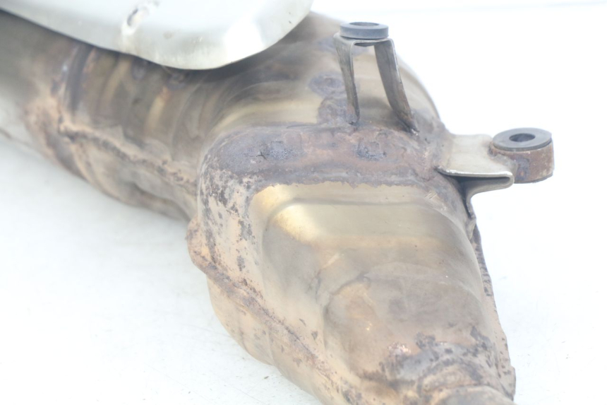 photo de POT ECHAPPEMENT SUZUKI XF FREEWIND 650 (1997 - 2003) - Détails caractéristiques