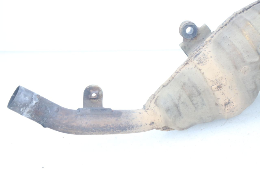 photo de POT ECHAPPEMENT SUZUKI XF FREEWIND 650 (1997 - 2003) - Points de fixation