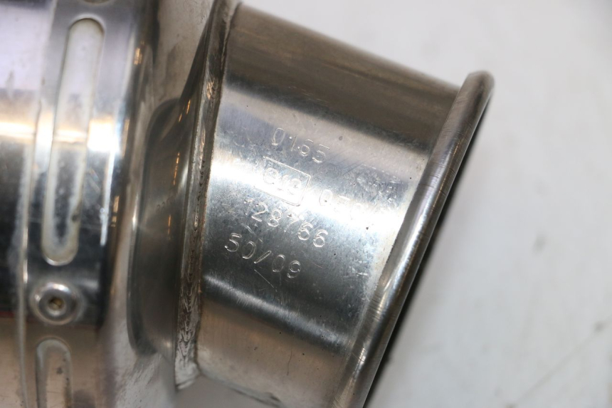 photo de POT ECHAPPEMENT HONDA XLV VARADERO 125 (2007 - 2012) - Marquages et références
