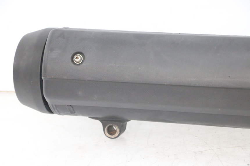 photo de POT ECHAPPEMENT YAMAHA XMAX X-MAX ABS 125 (2017 - 2020) - Zoom composants