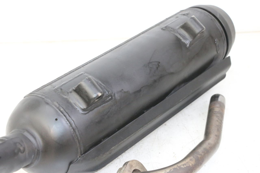 photo de POT ECHAPPEMENT YAMAHA XMAX X-MAX ABS 125 (2017 - 2020) - Points de fixation