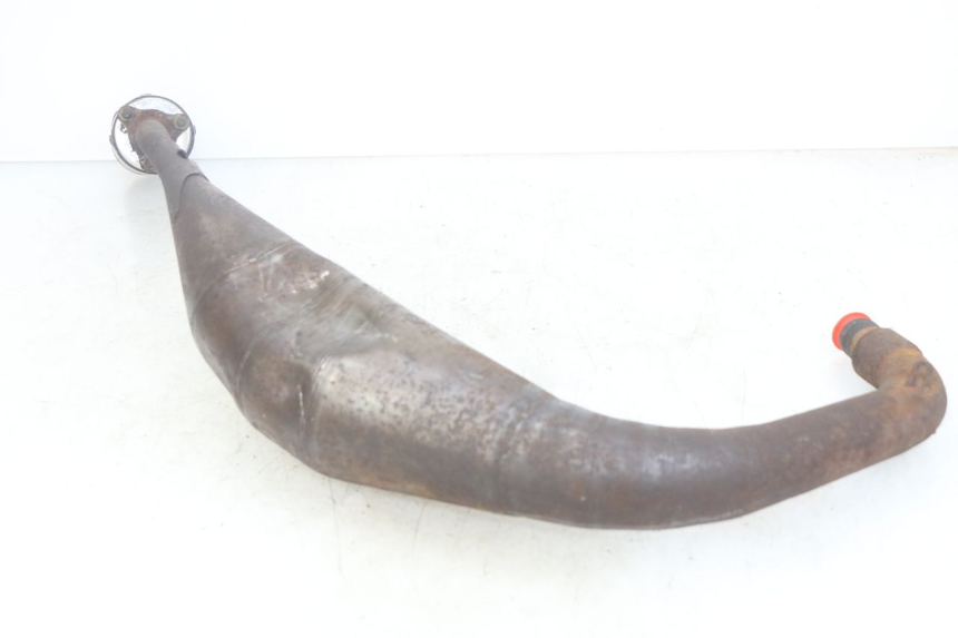 photo de POT ECHAPPEMENT PEUGEOT XP6 50 (2006 - 2011) - Vue rapprochée