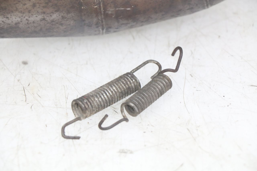 photo de POT ECHAPPEMENT PEUGEOT XP6 50 (2006 - 2011) - Aperçu profil