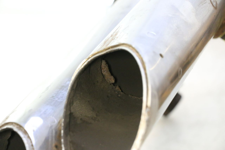 photo de POT ECHAPPEMENT YAMAHA XV VIRAGO 535 (1988 - 2004) - Détail de la pièce