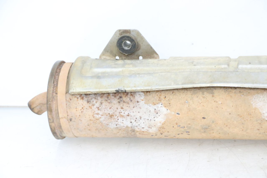 photo de POT ECHAPPEMENT YAMAHA YFM BRUIN 350 (2003 - 2009) - Vue rapprochée