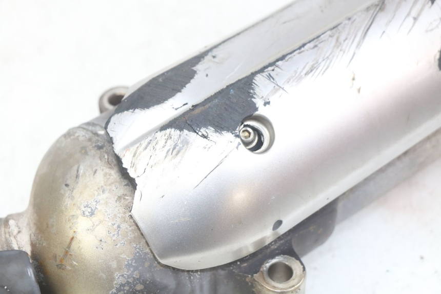 photo de POT ECHAPPEMENT YAMAHA YP MAJESTY 125 (2007 - 2010) - Vue d’ensemble