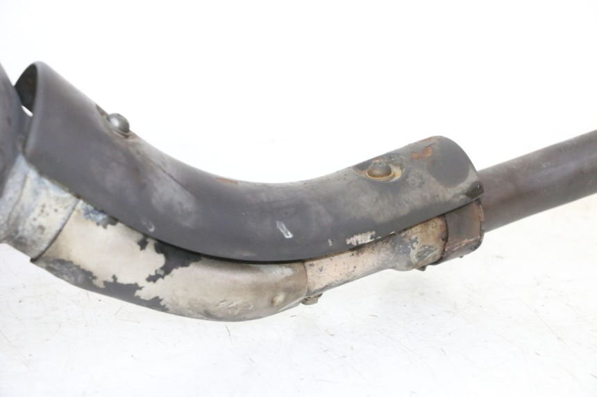 photo de POT ECHAPPEMENT YAMAHA YP MAJESTY 125 (2007 - 2010) - Zoom état d’usage