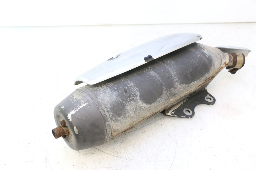 photo de POT ECHAPPEMENT YAMAHA YP MAJESTY 125 (2002 - 2006) - Vue d’ensemble