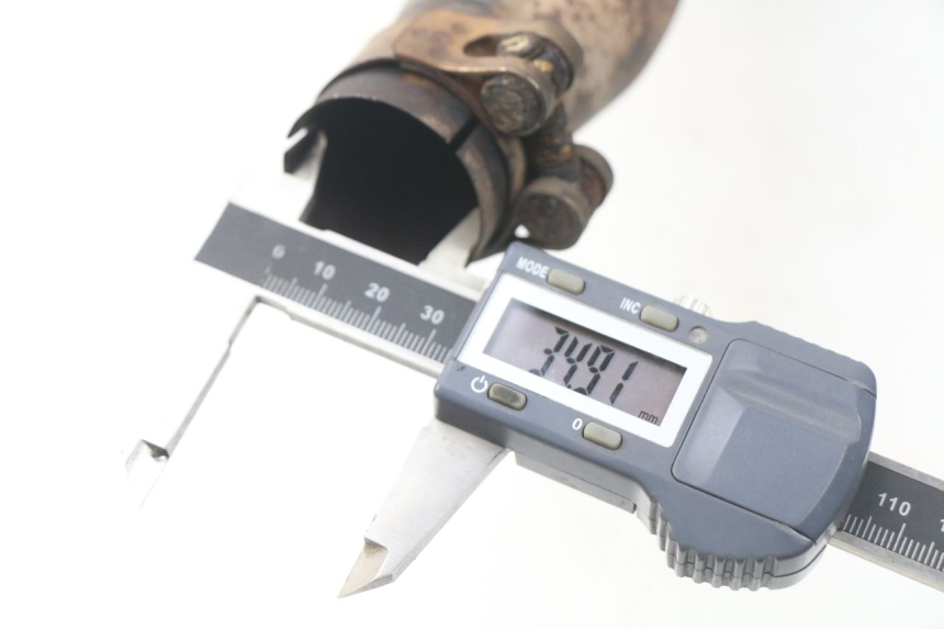 photo de POT ECHAPPEMENT YAMAHA YP X-MAX XMAX 400 (2014 - 2017) - Zoom état d’usage