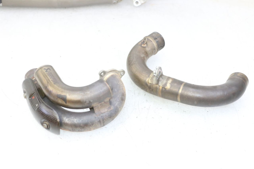 photo de POT ECHAPPEMENT YAMAHA YZF YZ-F 450 (2014 - 2016) - Angle alternatif