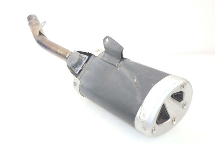 photo de POT ECHAPPEMENT KAWASAKI Z ABS 750 (2007 - 2013) - Gros plan technique