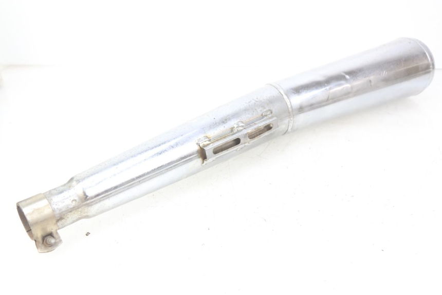 photo de POT ECHAPPEMENT KAWASAKI ZEPHYR 1100 ( - 1995) - Gros plan technique