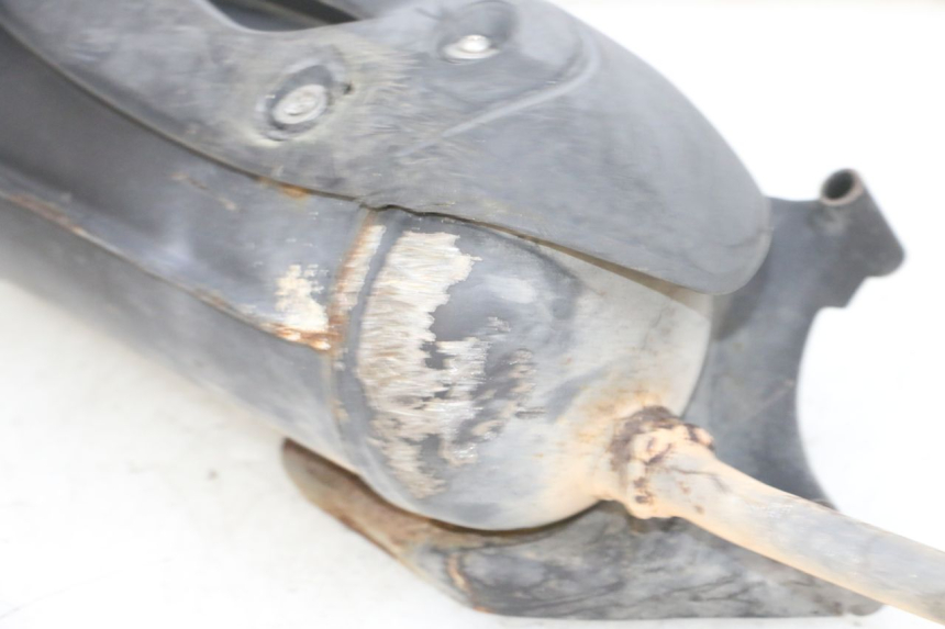 photo de POT ECHAPPEMENT PIAGGIO ZIP 4T 50 (2018 - 2020) - Gros plan technique