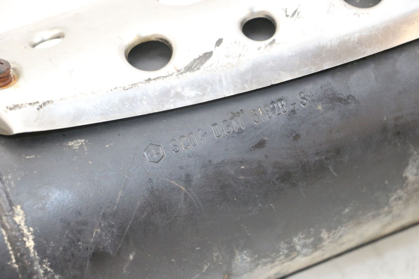 photo de POT ECHAPPEMENT PIAGGIO ZIP RST 50 (1996 - 1998) - Gros plan technique