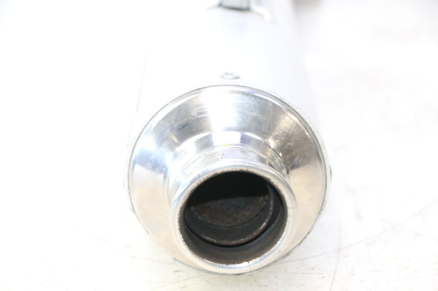 photo de POT ECHAPPEMENT KAWASAKI ZZR 600 (1995 - 2004) - État de surface