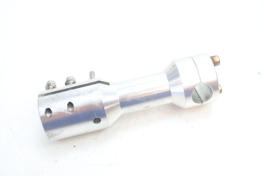 photo de POTENCE MBK BOOSTER ROCKET 50 (1995 - 1998) - Détail de la pièce