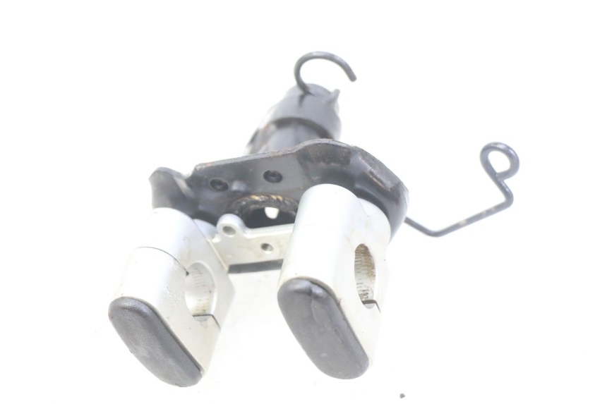 photo de POTENCE YAMAHA BW'S BWS 125 (2010 - 2013) - Détail de la pièce