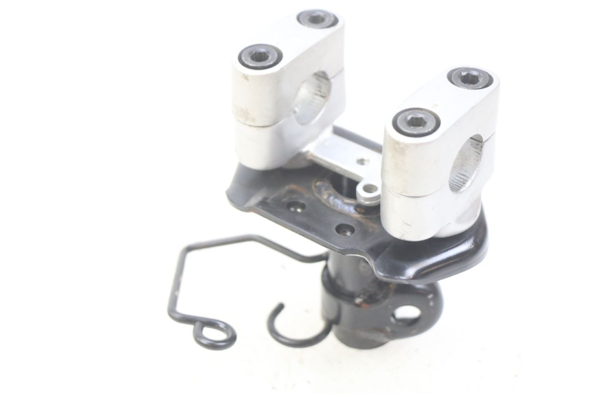 photo de POTENCE YAMAHA BW'S BWS 125 (2010 - 2013) - Détail de la pièce