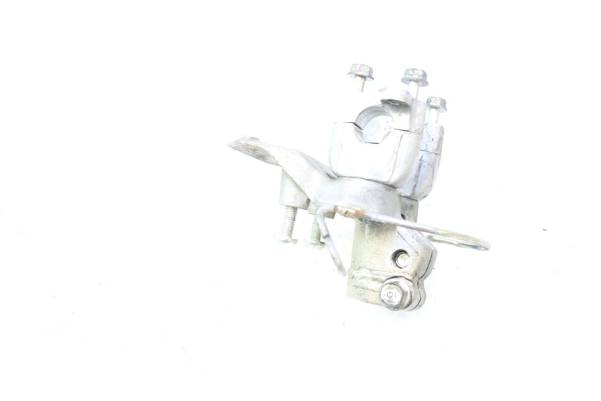 photo de POTENCE HONDA FJS SILVER WING SILVERWING 400 (2005 - 2008) - Détail de la pièce
