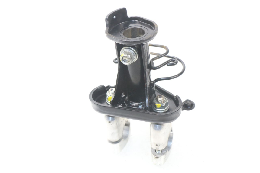 photo de POTENCE HONDA PCX (JF47) 125 (2012 - 2013) - Zoom état d’usage