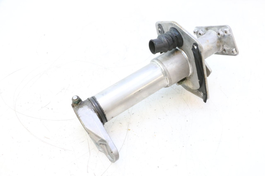photo de POTENCE YAMAHA WAVE RUNNER GP R 1200 (2000 - 2003) - Détail de la pièce
