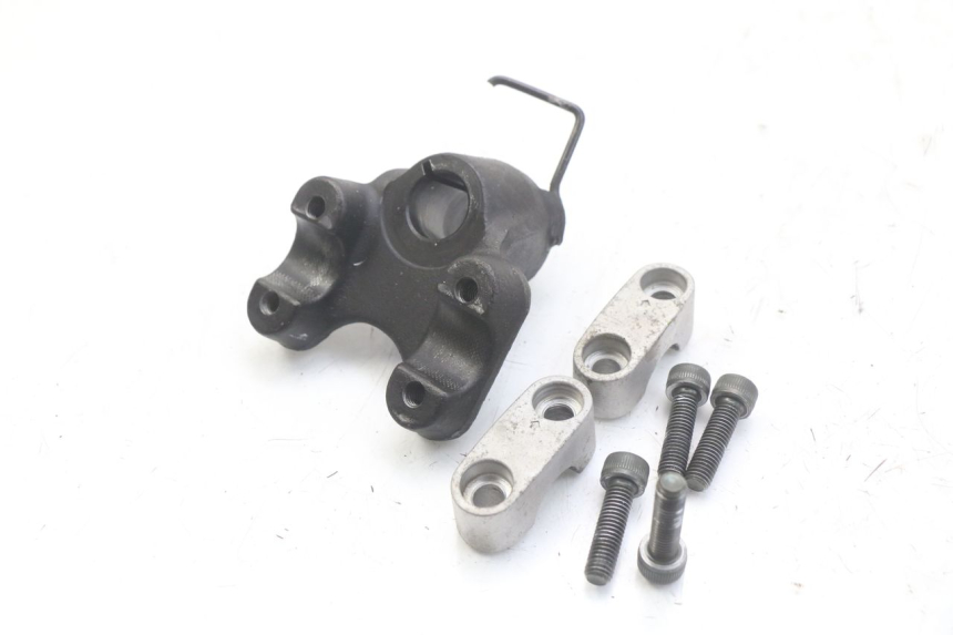 photo de POTENCE YAMAHA X-CITY XCITY 125 (2007 - 2013) - Zoom état d’usage