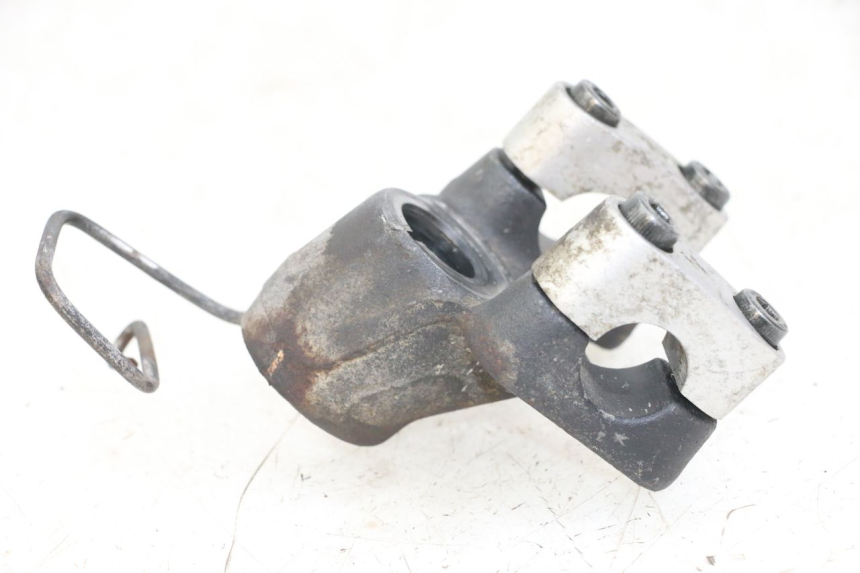 photo de POTENCE YAMAHA X-MAX XMAX 250 (2006 - 2009) - Zoom état d’usage