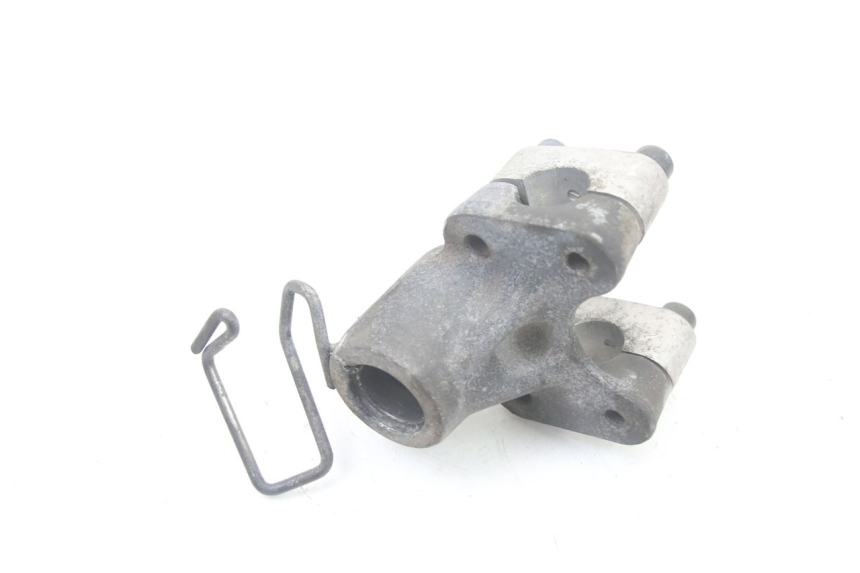 photo de POTENCE YAMAHA X-MAX XMAX ABS 250 (2010 - 2014) - Gros plan technique