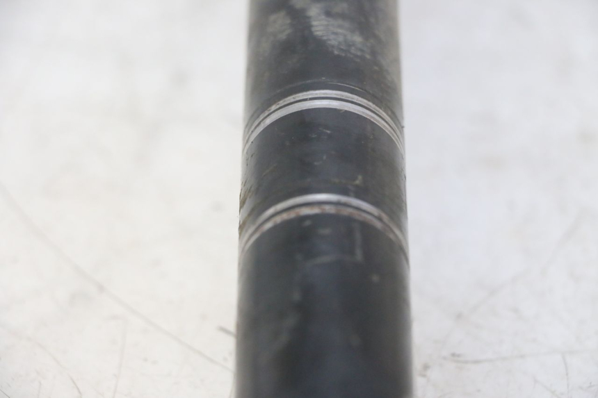 photo de POTENCE YAMAHA YFM GRIZZLY 550 (2008 - 2015) - Détail de la pièce