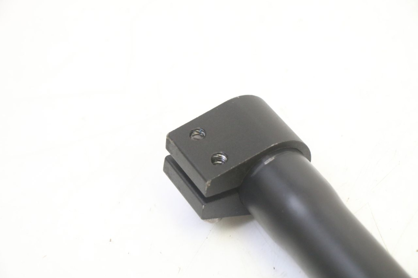 photo de POTENCE MOOVWAY Z8 1 - Gros plan technique